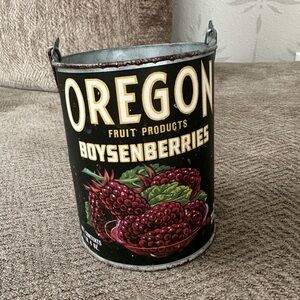 Vintage Boysenberries Decorative Tin